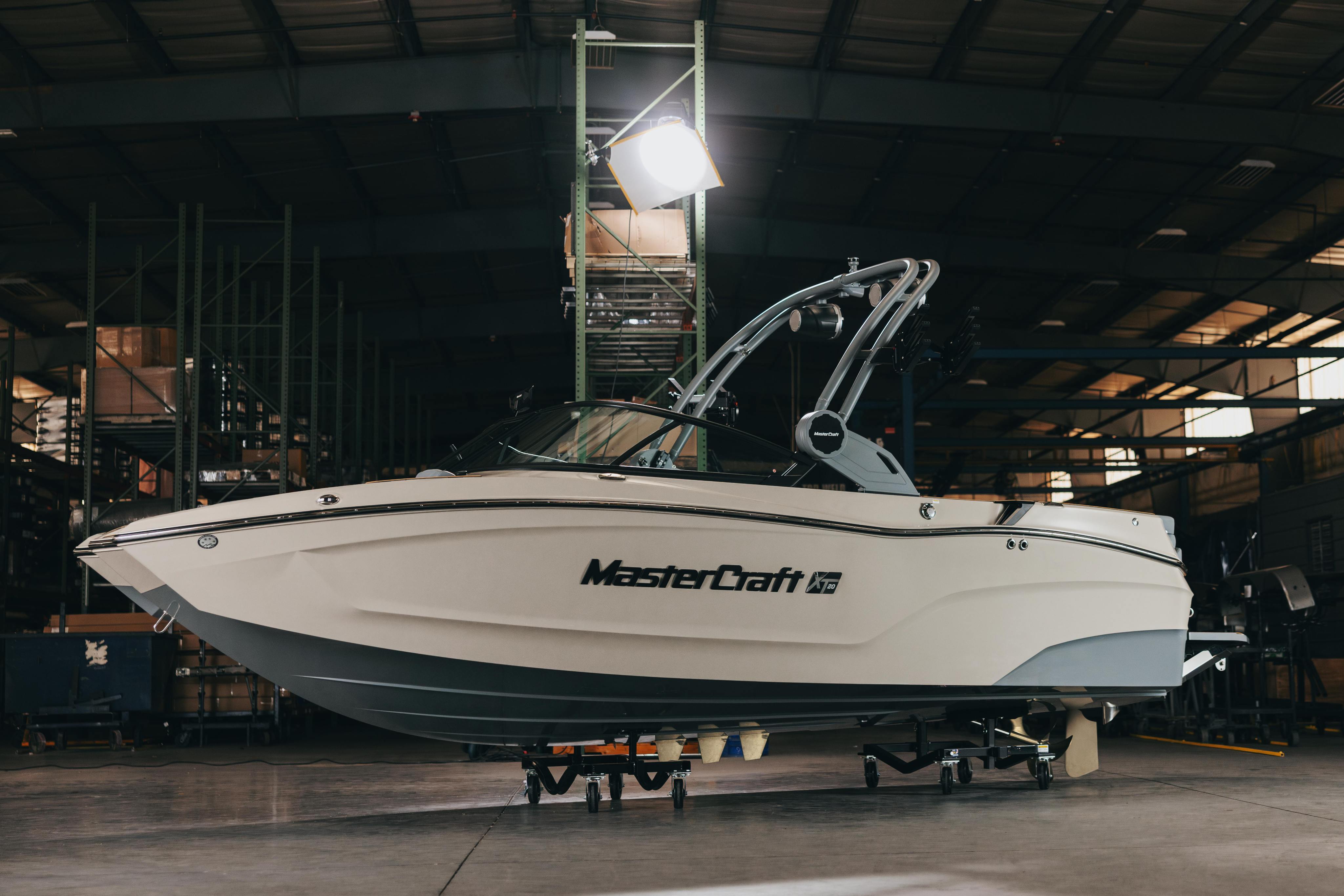 2026 MasterCraft XT20 Logo