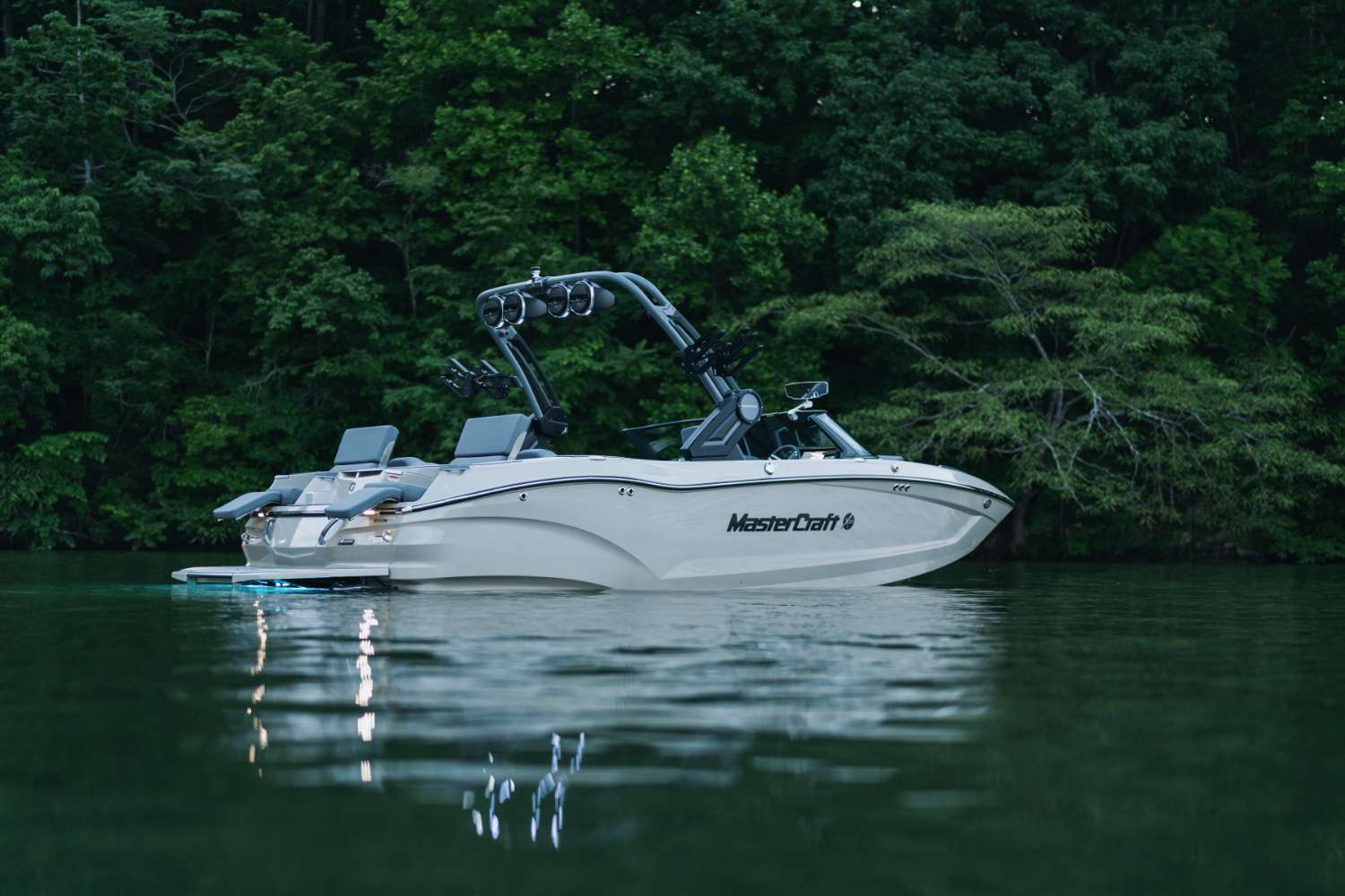 2025 MasterCraft Boats Logo